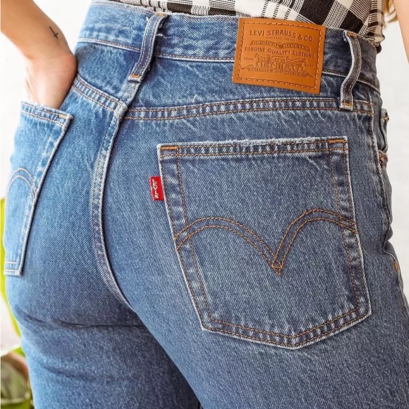 LEVI’S Premium Wedgie Icon Jeans‎ - Picture 3 of 5